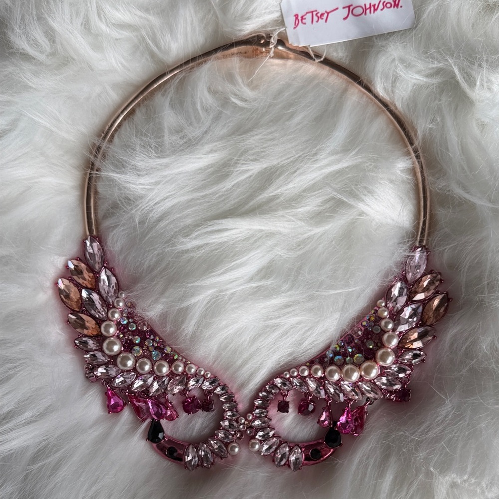🦩 NWT Retired Betsey Johnson 🦩 Pink fuchsia Flamingo Statement choker Necklace